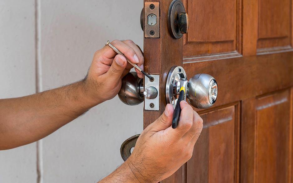 ouverture porte d'entrée Viroflay